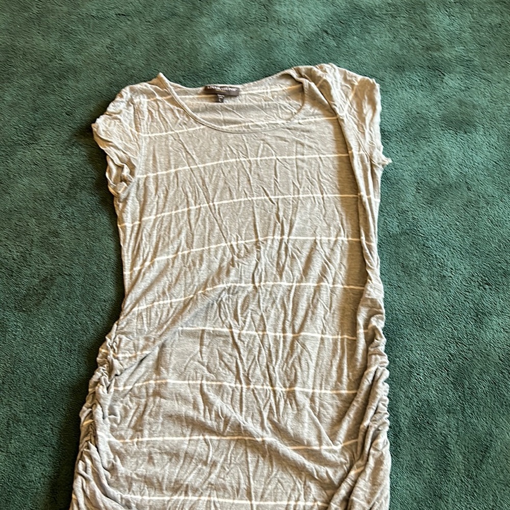 A Pea in the Pod maternity dress, size Large, gray/white